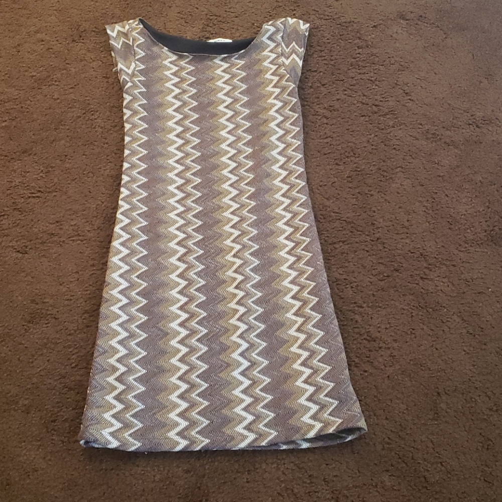 Zig zag knit dress